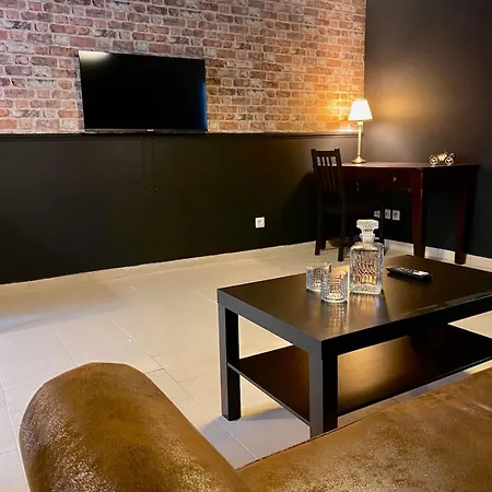 Industrial-design Loft - King-size Bed Gagny